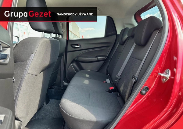 Suzuki Swift cena 57900 przebieg: 75500, rok produkcji 2019 z Sompolno małe 46